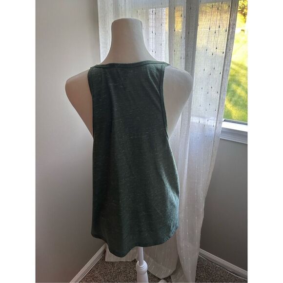 Victoria Sport Sheer Sleeveless Tank Top Size Medium - Picture 3 of 7